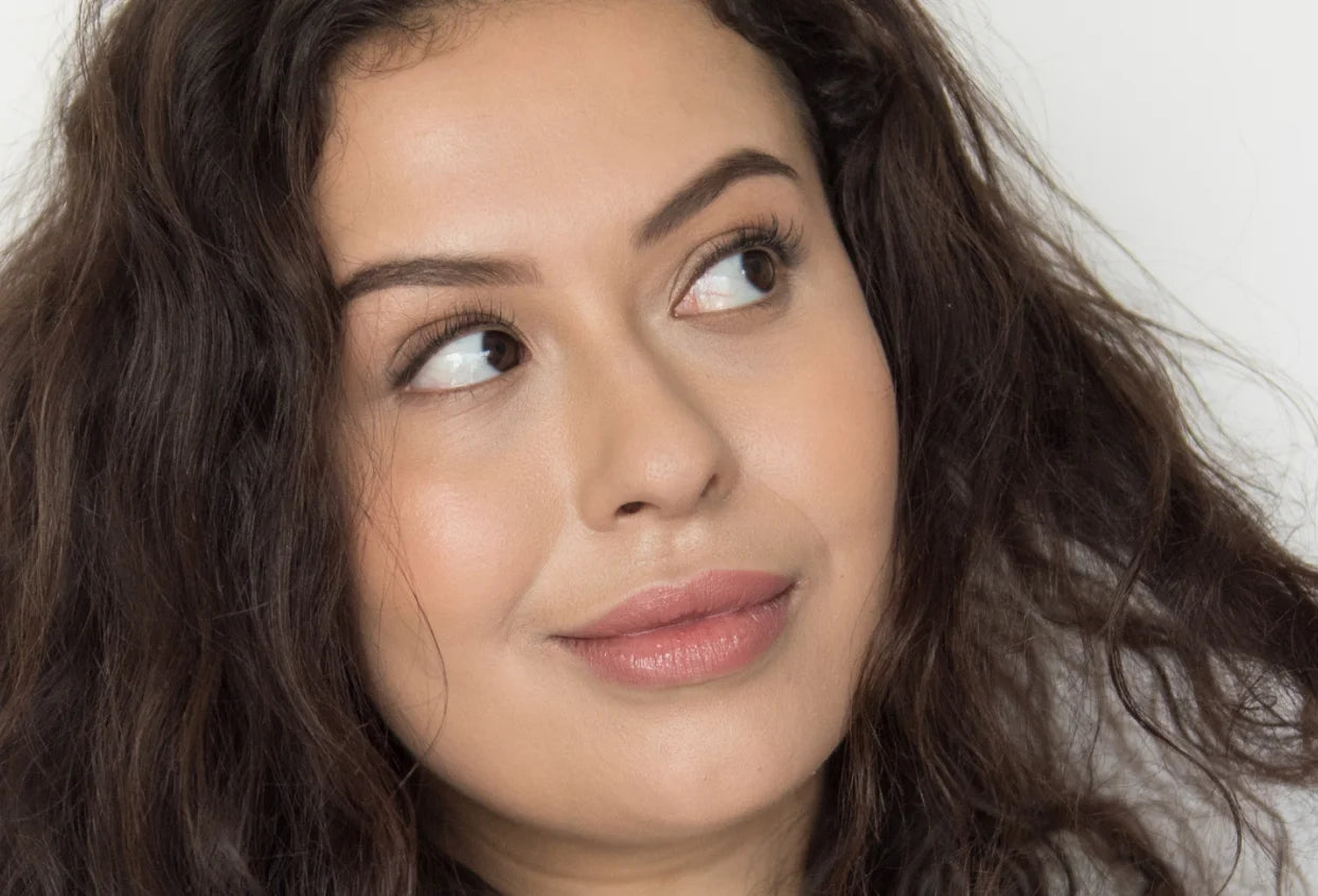 How To Detangle Curly Hair