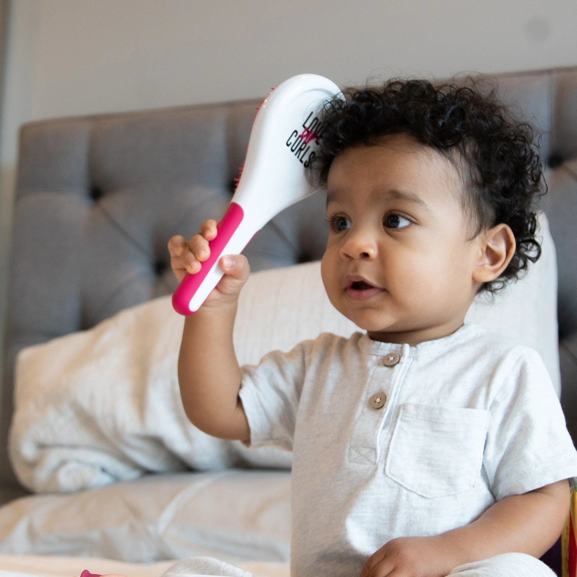 Detangle & Style Brush